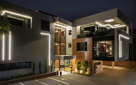 Home Suite Hotels Rosebank